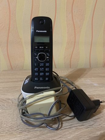 Продаю телефон стаонарный Panasonic