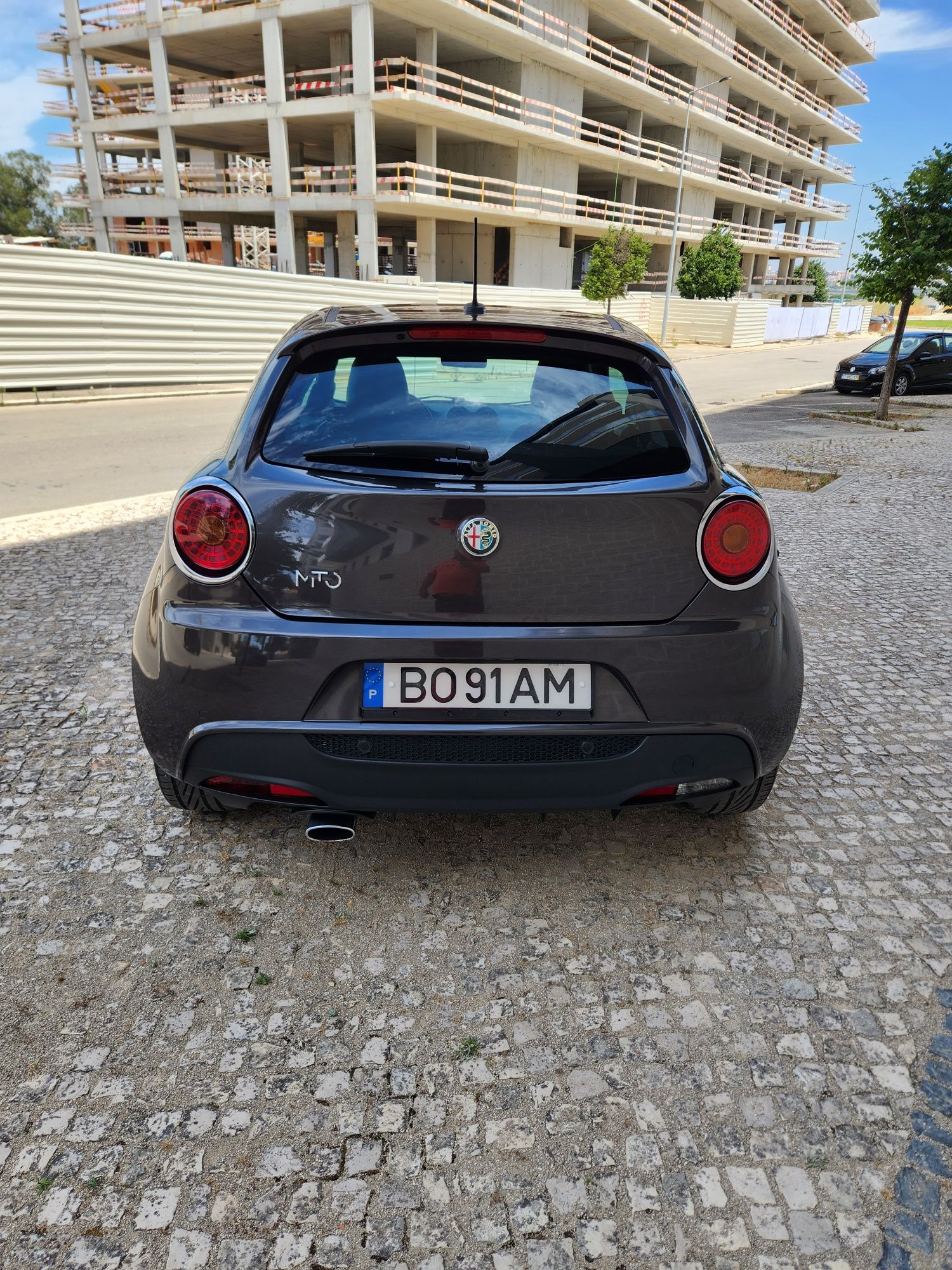 Alfa Romeo Mito full extras ano 2013 com 177.000 km impecável Aceito r