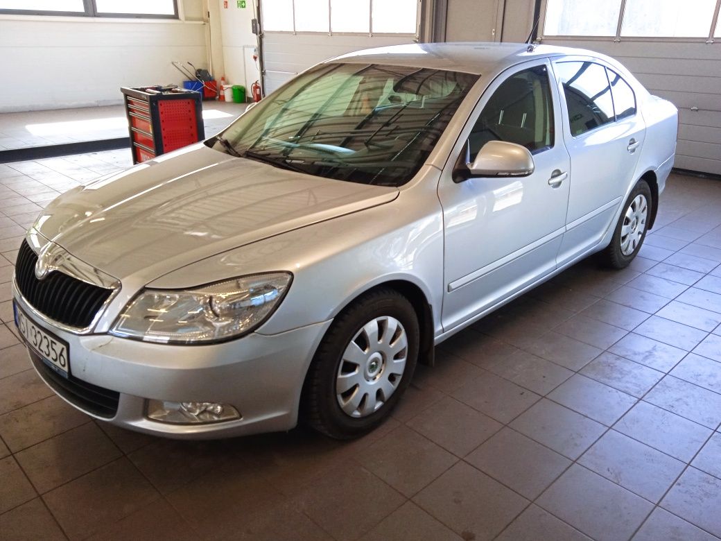 Octavia 2 2012r Rej 2013 polski salon benzyna Przebieg 130tys