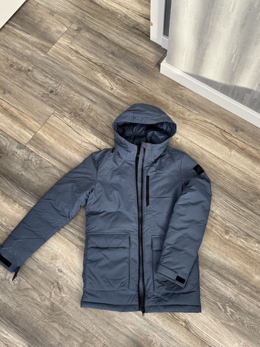 курточка adidas XS синя