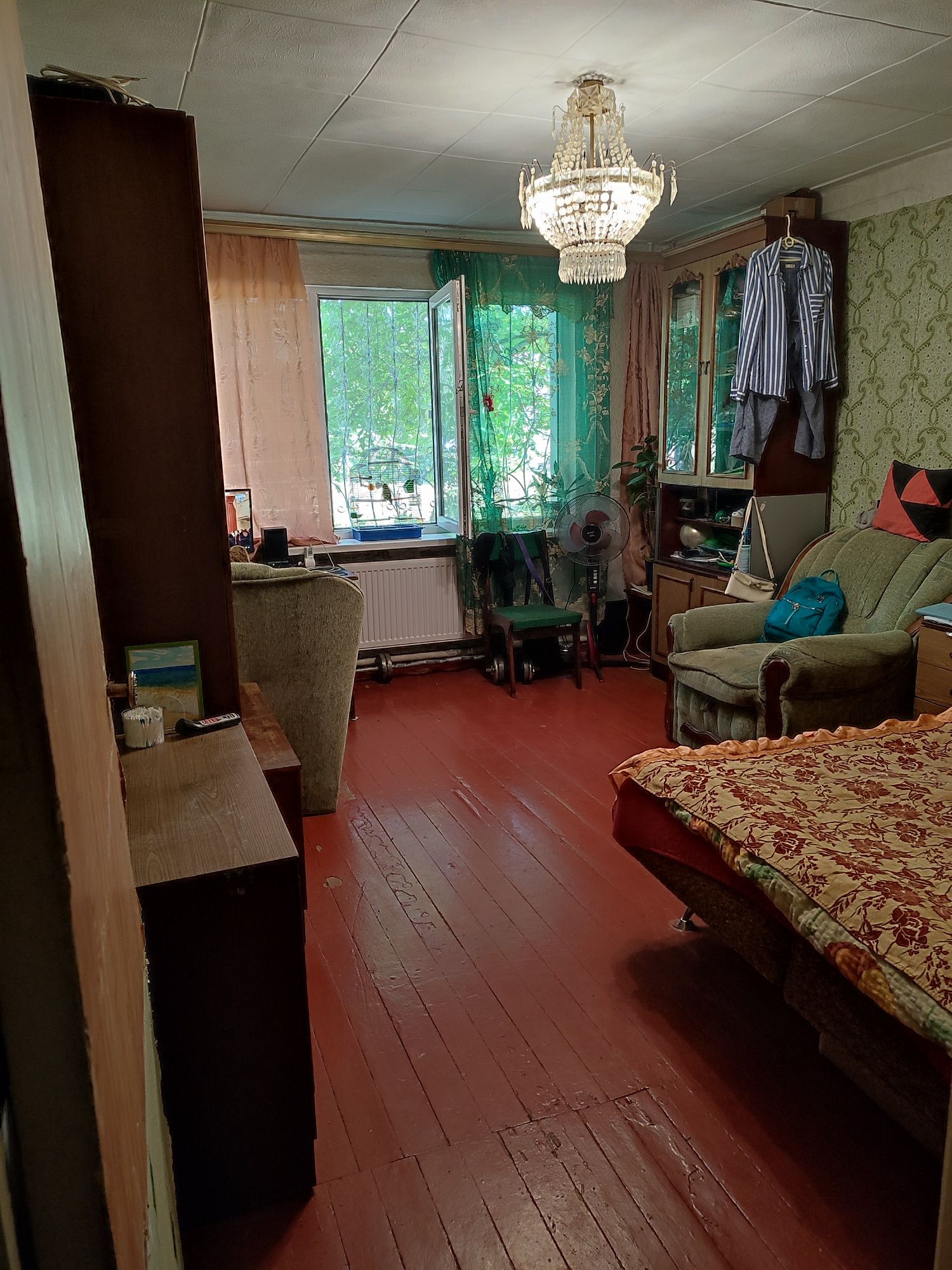 Продам квартиру на Молодіжному