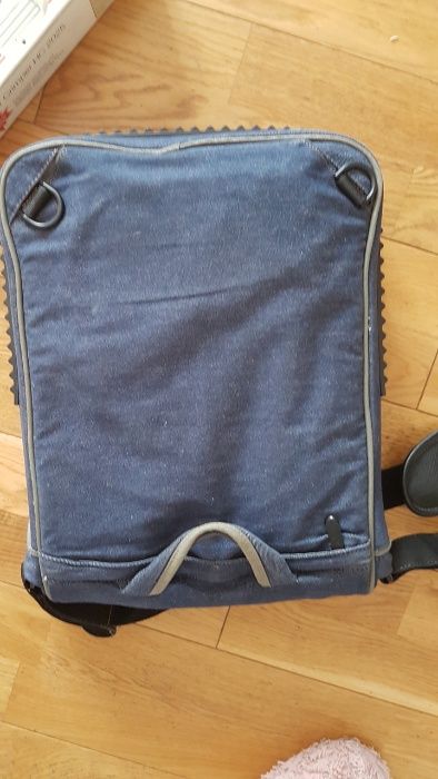 Torba - plecak na laptopa
