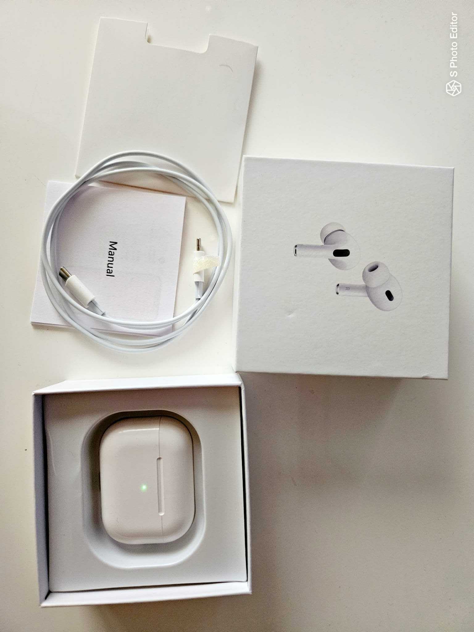 Słuchawki bezprzewodowe douszne białe - z kablem do ładowania USB - C