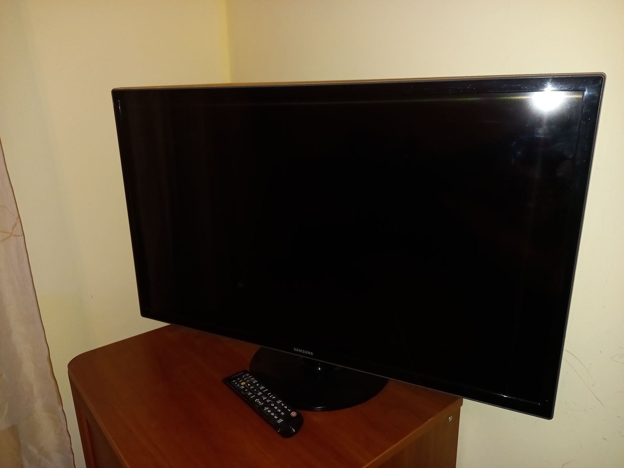 Телевізор 32" Samsung