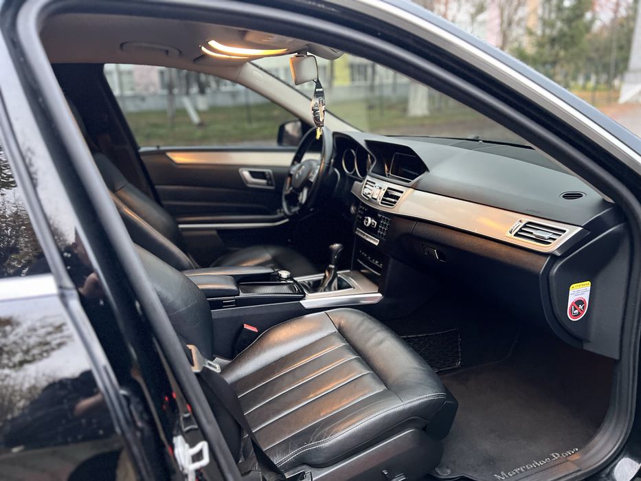 Mercedes benz e-class