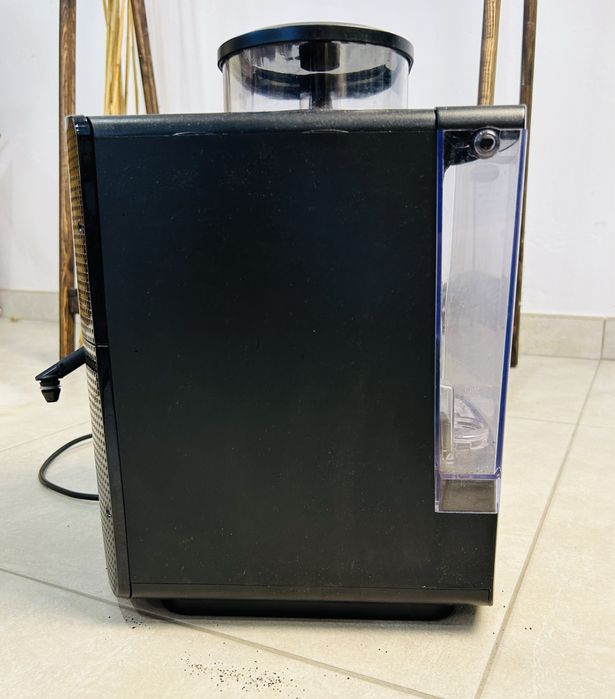 Кавомашина Krups AE8100 series