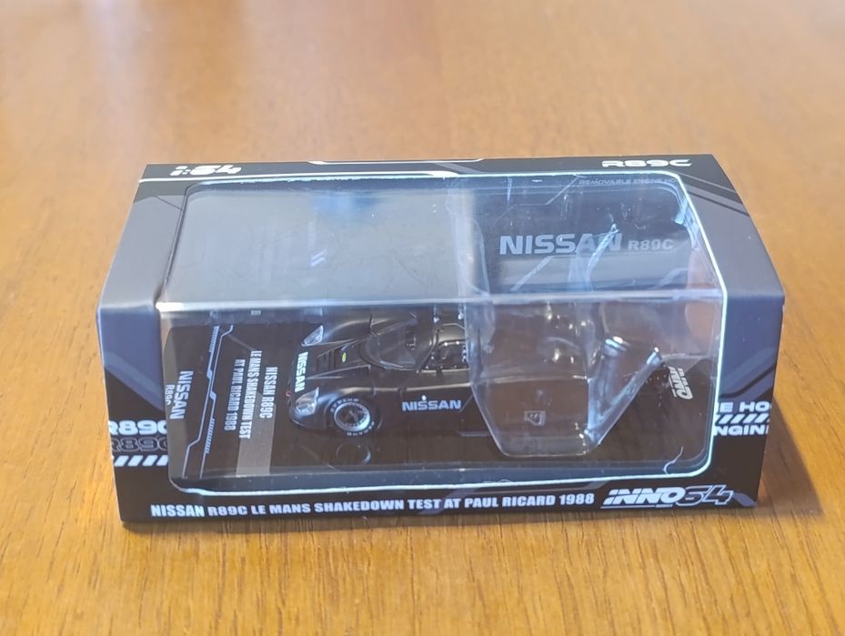 Inno64 - Nissan R89C - czarny