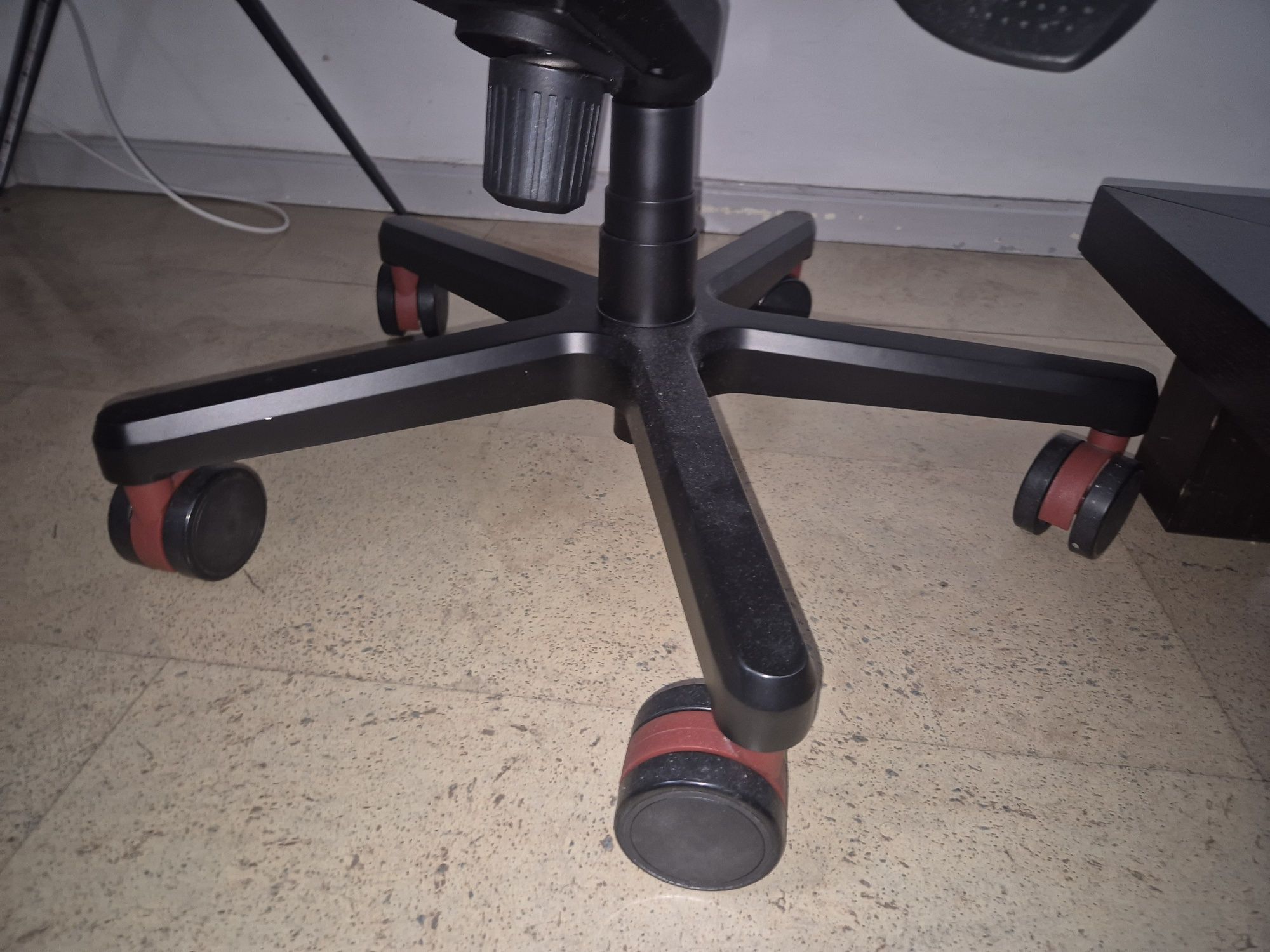 Cadeira Gaming HP Omen