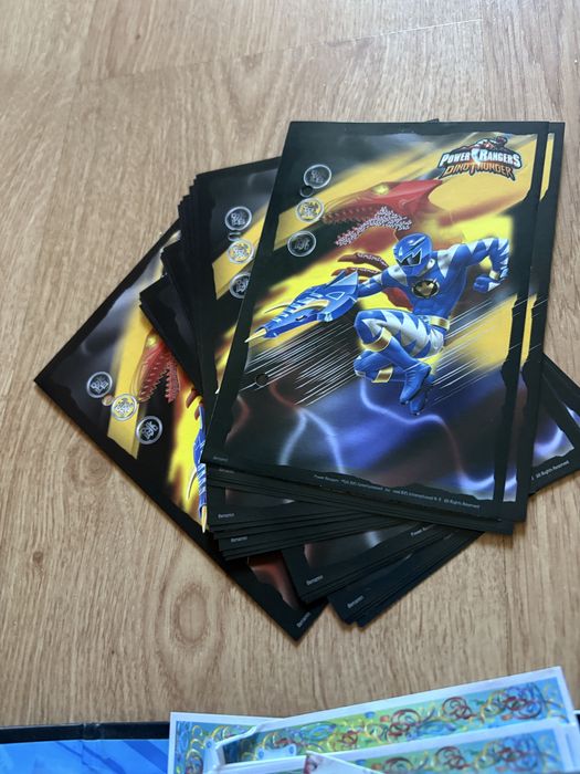 Segregator z karteczkami Power Rangers Hot Wheels i inne