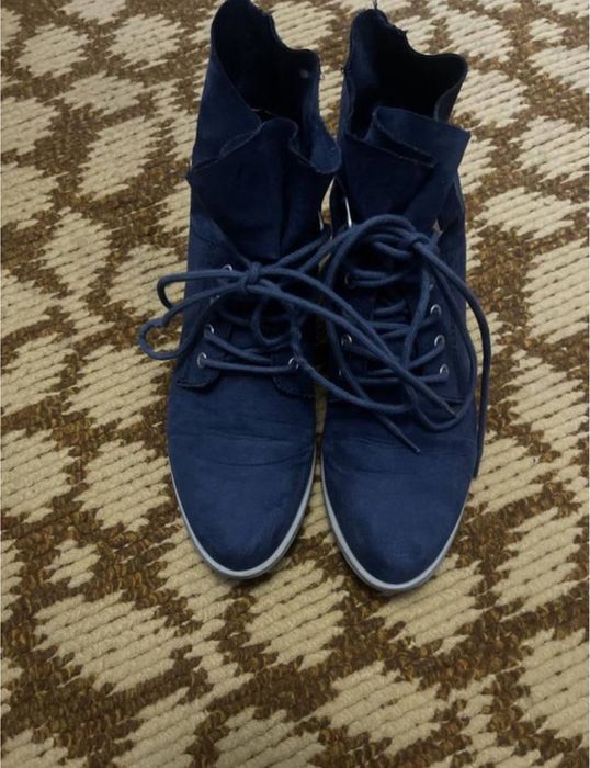 Черевики  жіночі