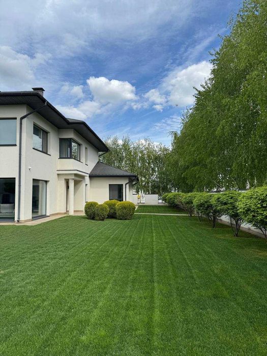 Продаж елітний будинок котеджне містечко Белгравія Дмитрівка