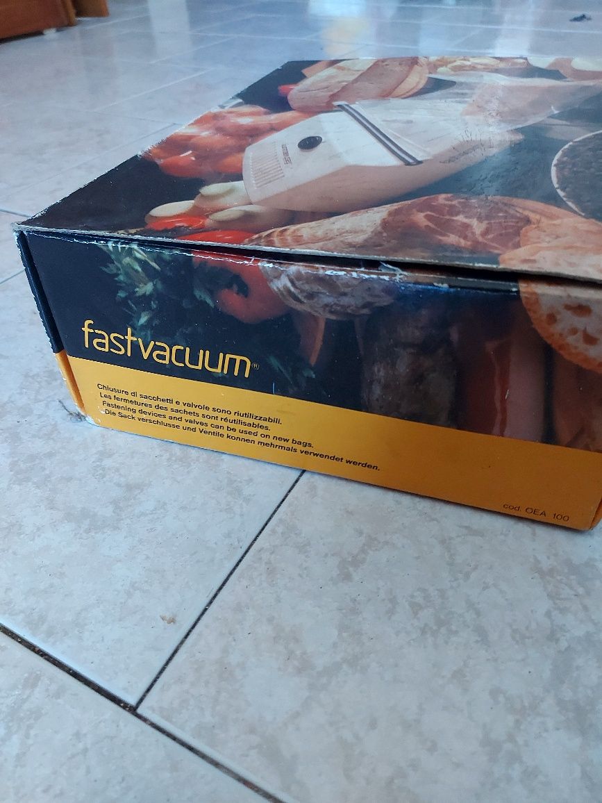 Máquina de fechar a vaco
