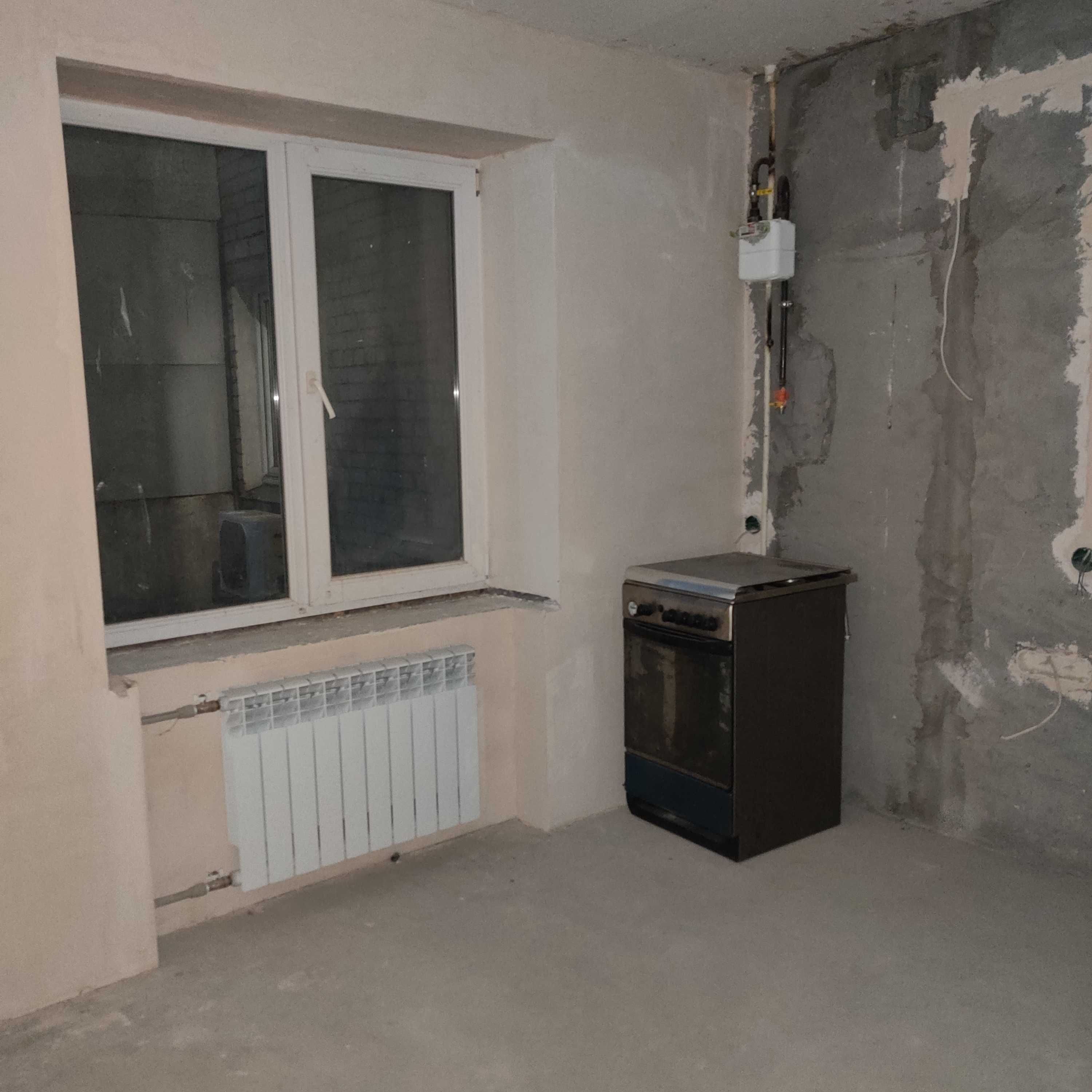 Продам 4 -х комн.квартиру 78 м,3-я Слобідська,кап ремонт,под чистовую