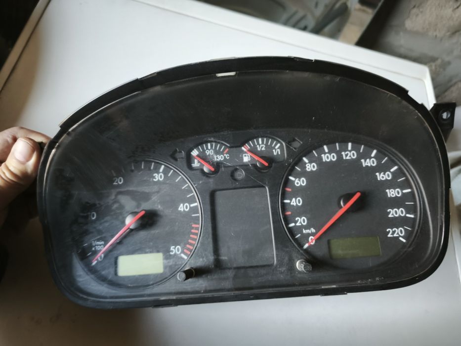 Щиток приладів Volkswagen Transporter T4(оригінал VAG)