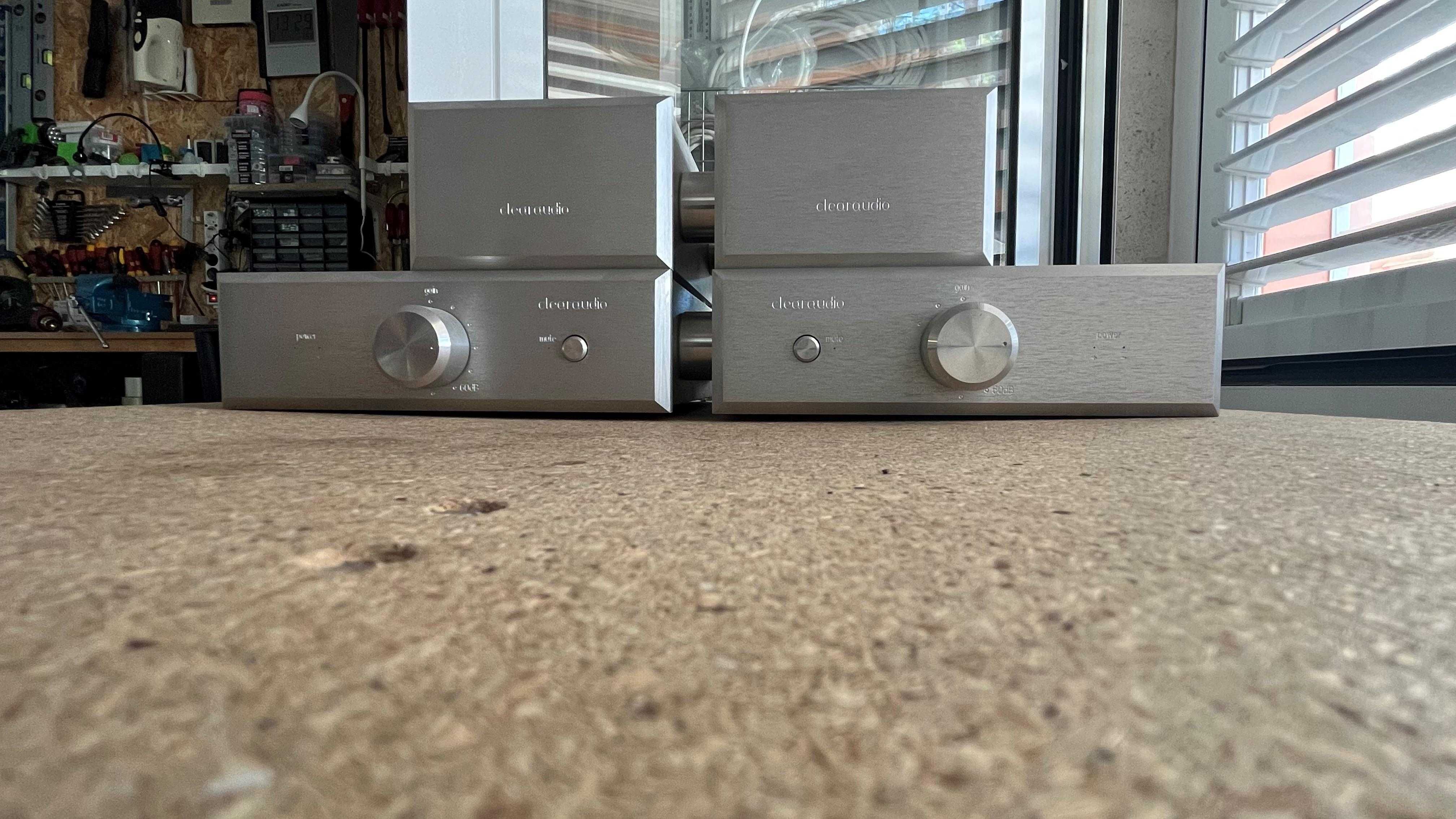 Pré amplificador de gira discos Clearaudio Balanced Reference