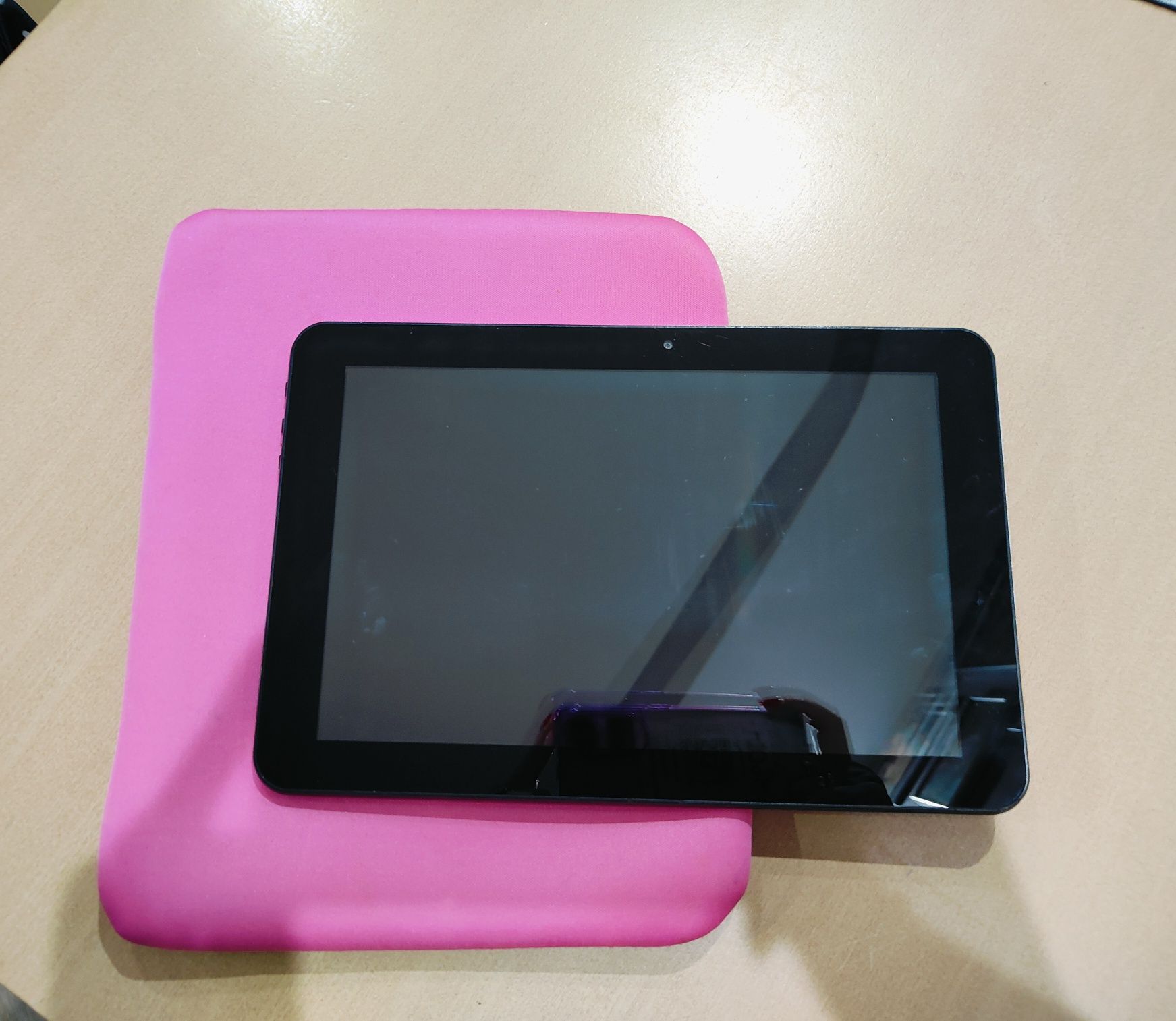 Tablet 10 z etui