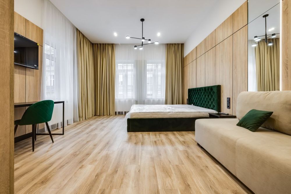 Центр міста!Продаж квартири з дизайнерським ремонтом по вул.І.Франка.