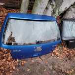 Klapa bagażnika z lotką KAMEI vw golf IV hatchback 2002r błekitna