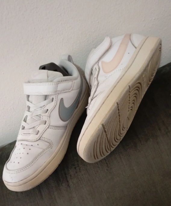 Tênis Nike Tamanho 35