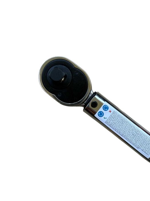 Klucz dynamometryczny - nasadki,przedłużka 1/2" 28-210Nm