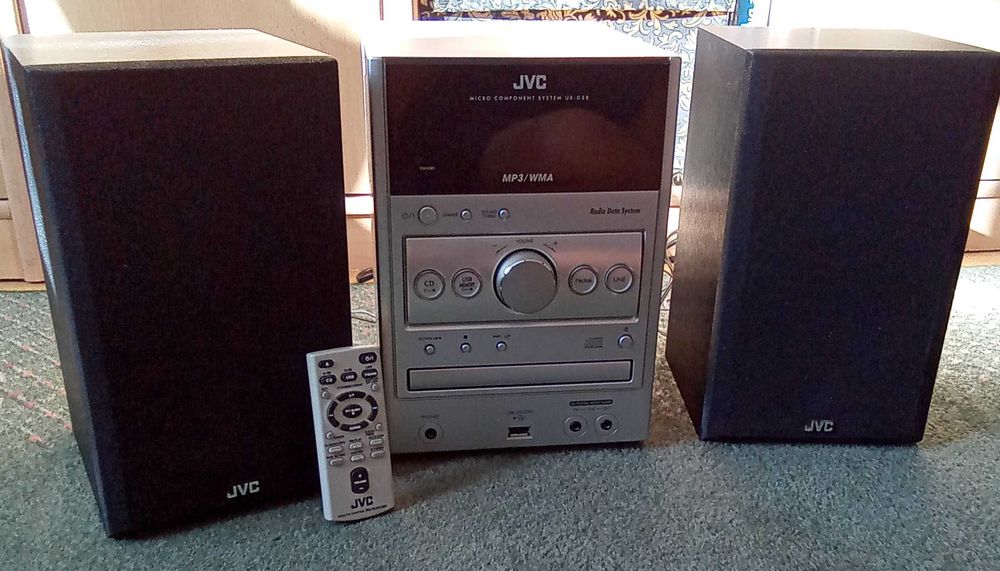 Mini wieża JVC UX-G38