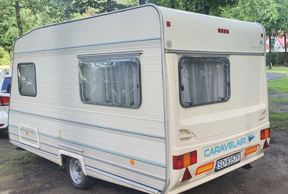 Przyczepa kempingowa CARAVELAIR 1000 DMC