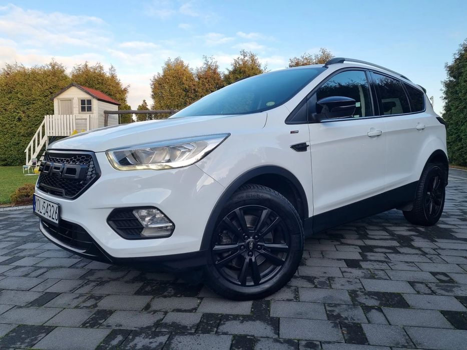 Ford Kuga LIFT 2.0 TDCI 150 koni Manual Kamera cofania Ledy Aplikacje