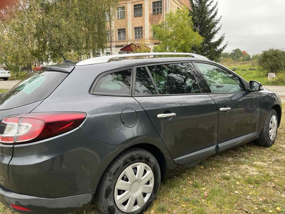 Продам автомобіль Рено Меган