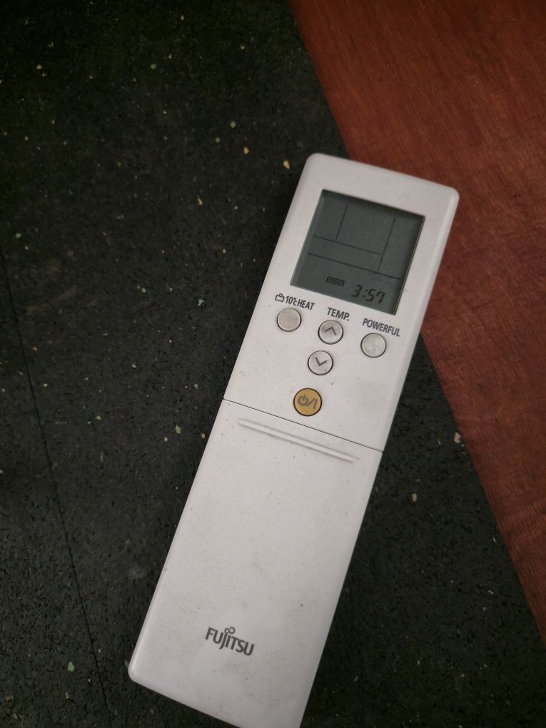 Klimatyzacja klimatyzator Fujitsu cały zestaw