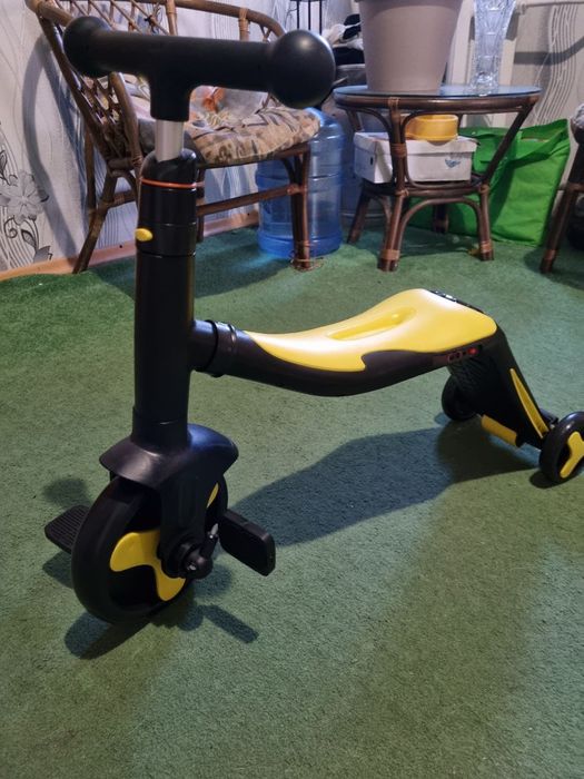 Самокат 3 в 1 (велосипед,беговел)