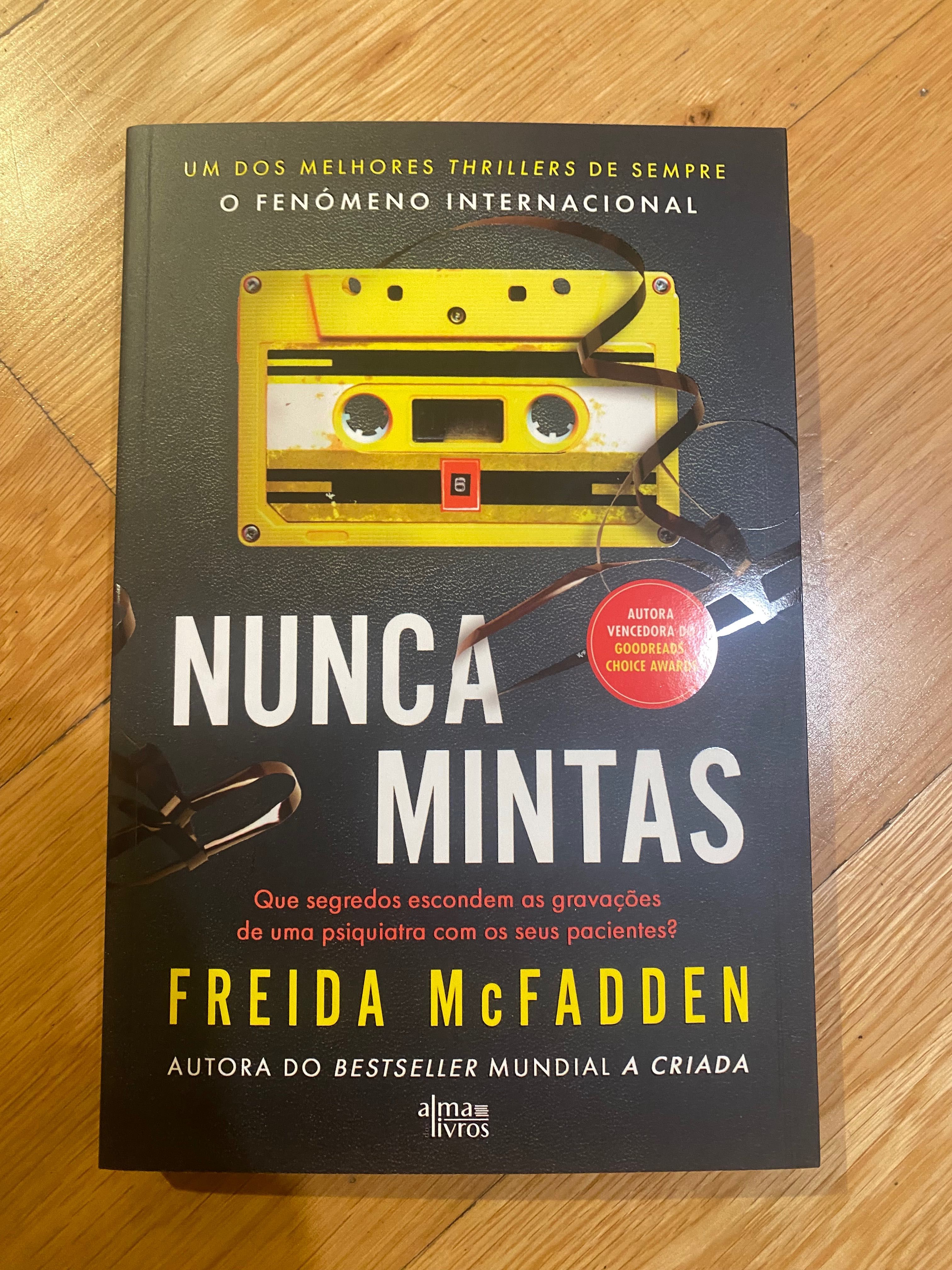 Nunca mintas - Freida McFadden (Novo/Nunca Manuseado)