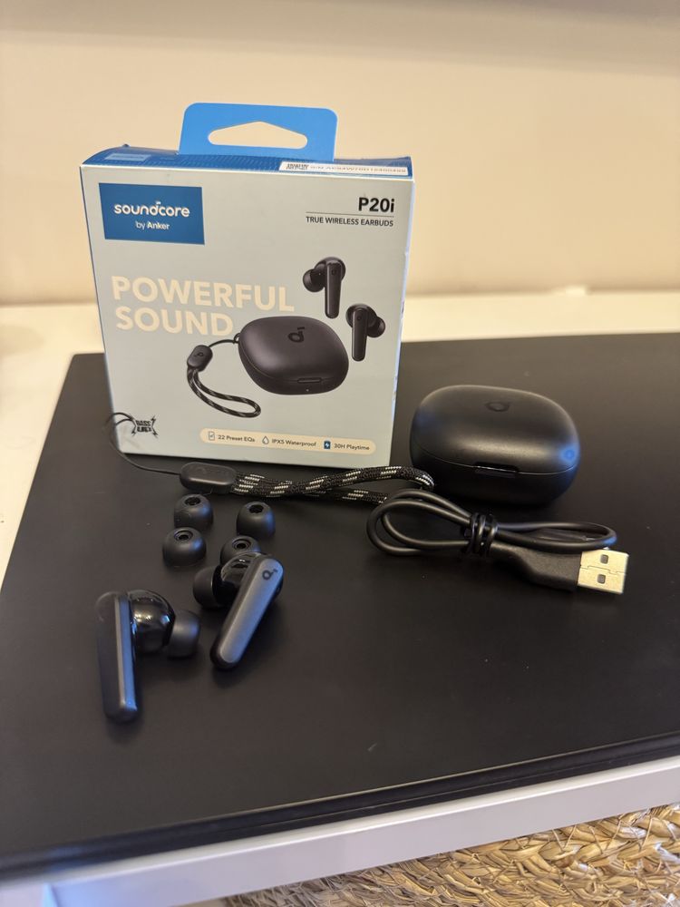 Навушники Anker Soundcore P20i