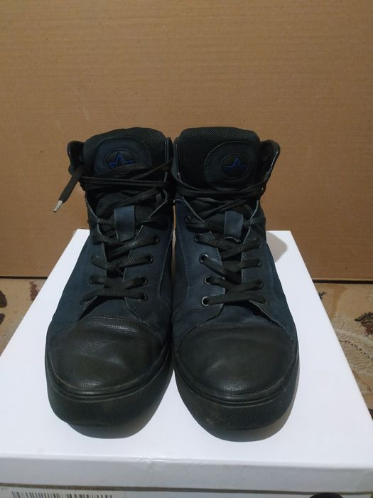 Кеды Mida на меху р.44(нюанс)