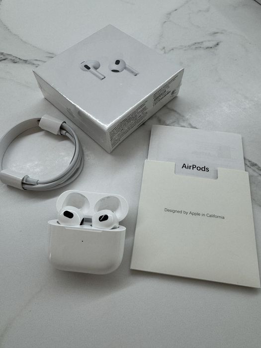 Навушники AirPods 3