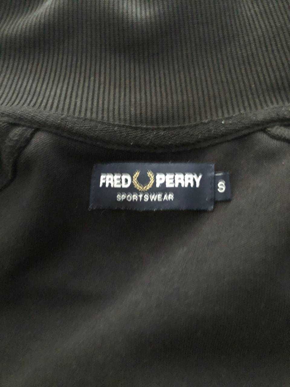 зипка олимпийка fred perry черная