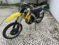 RMZ 250 matriculada