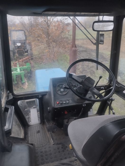 Продам трактор мтз-892