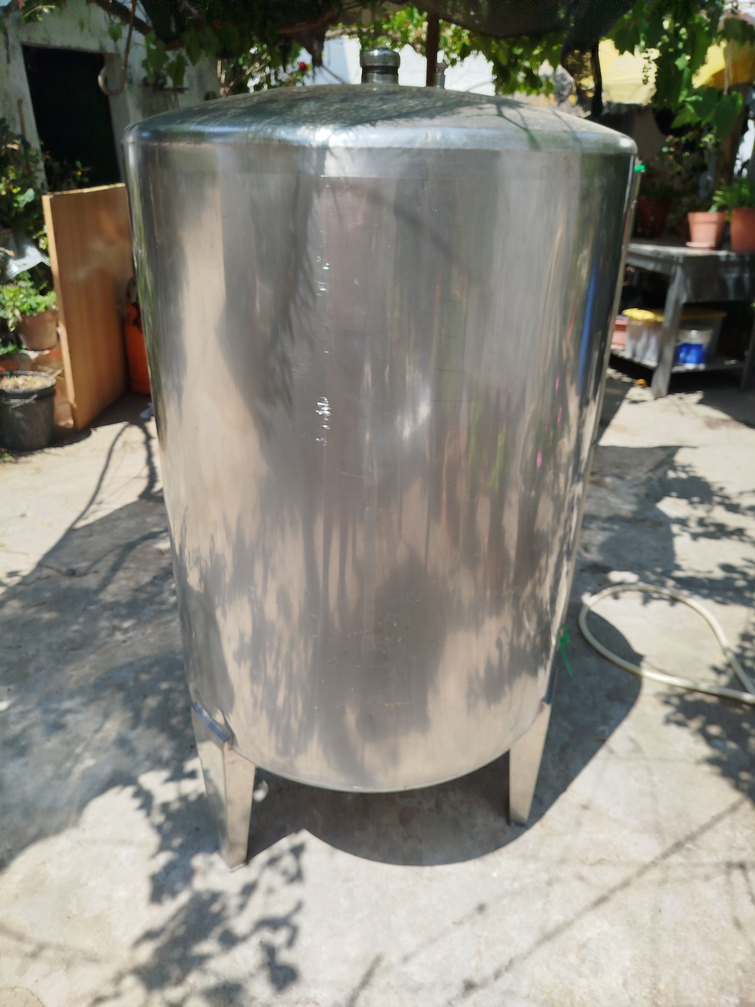 Cuba em inox 550L