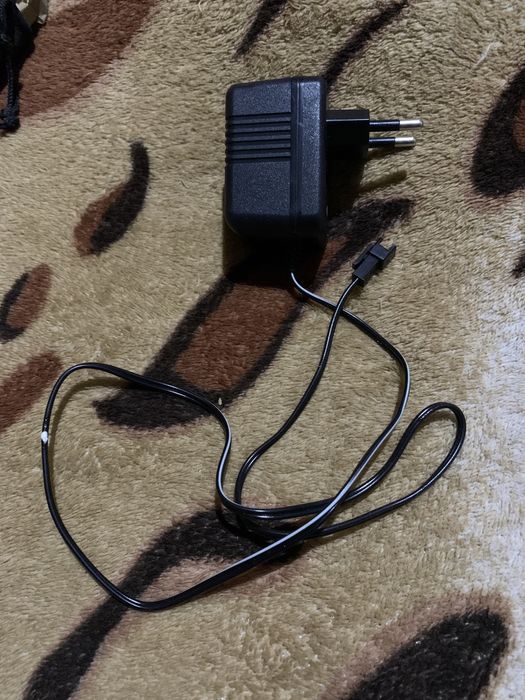 ac/dc adapter  Блок живлення AC-DC 4,8V
