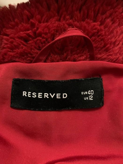 Курта  Reserved зимова жіноча. Розмір 40