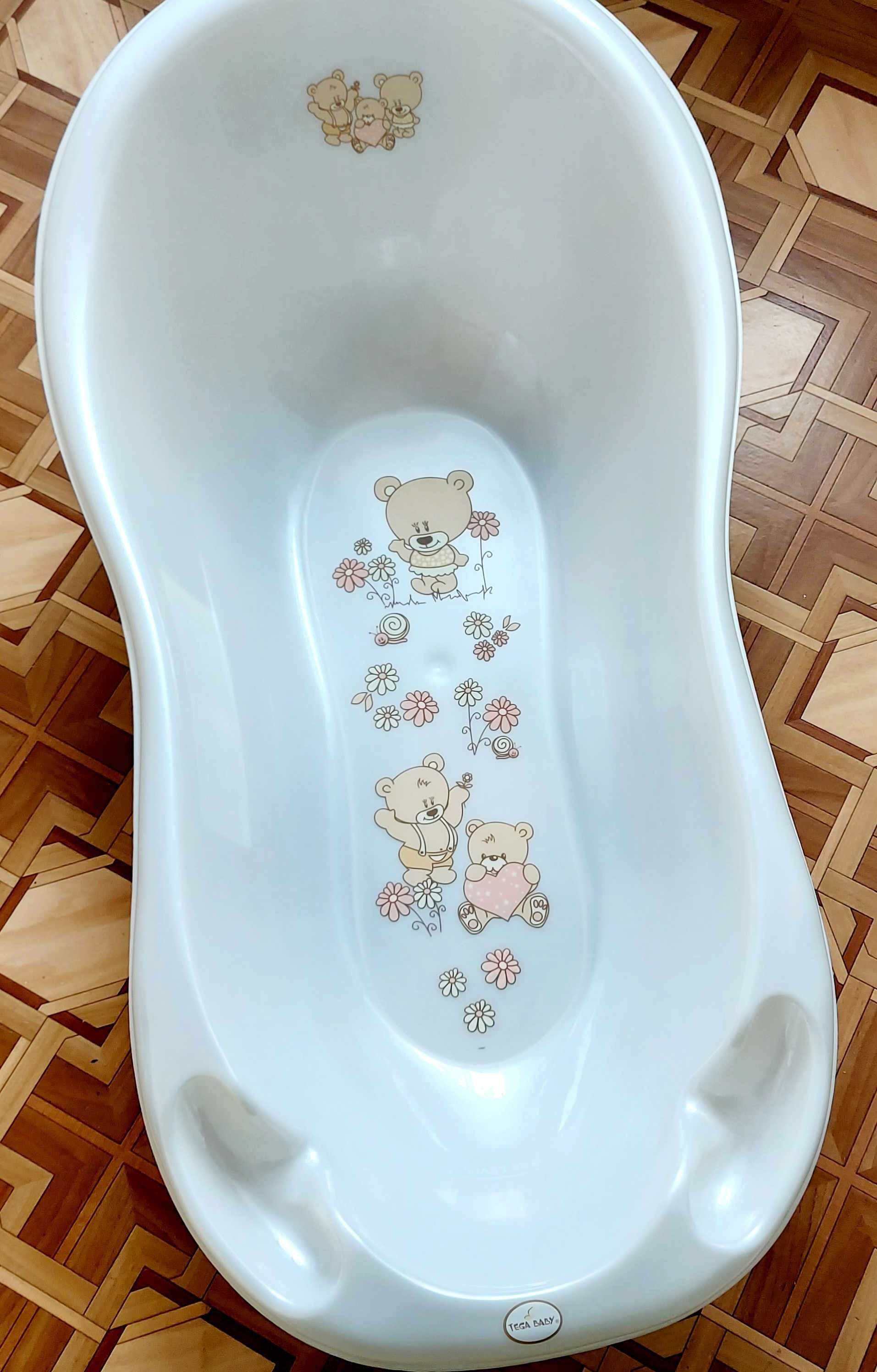 Дитяча ванночка с підставкою та лежаком для купання