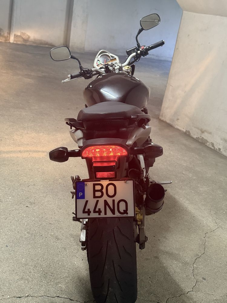 Vendo hornet 600cc ANO 2007