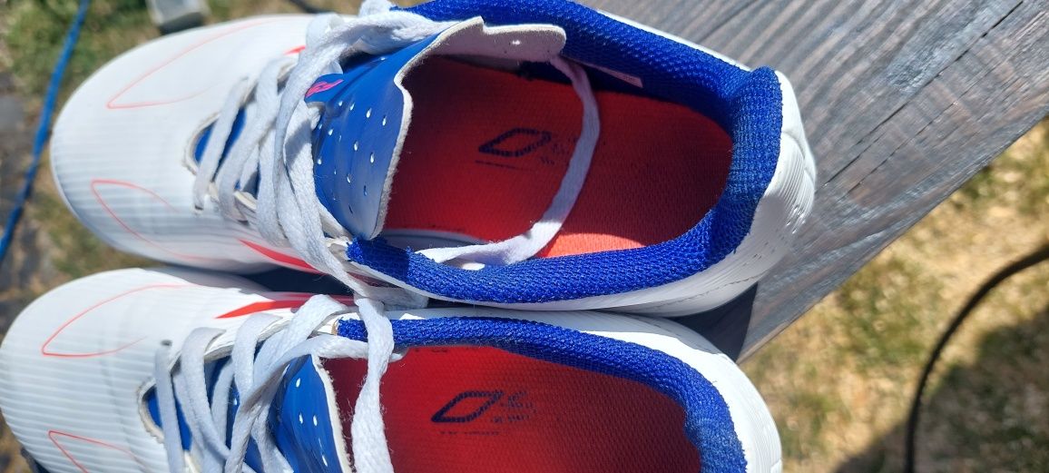 Halówki Adidas F50 dziecięce rozmiar 36 Piłka nożna