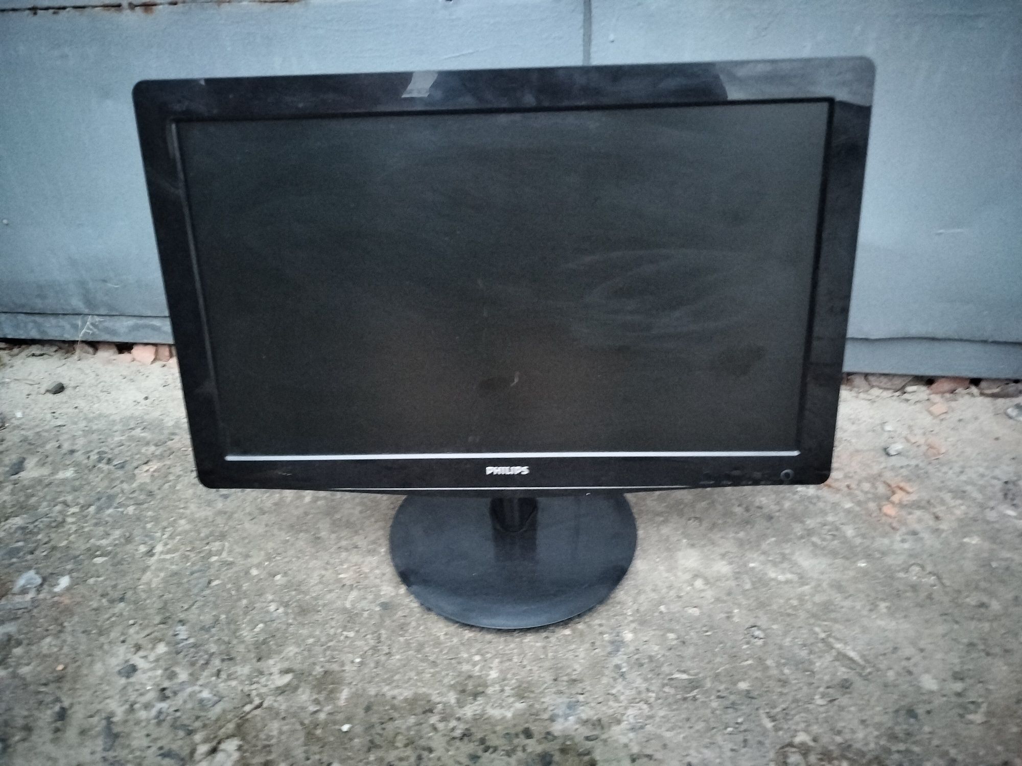 Продам монітор  Philips, Fudjitsu