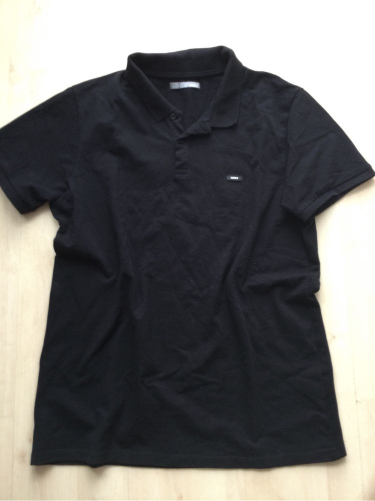 Czarna koszulka firmy MEXX roz XL