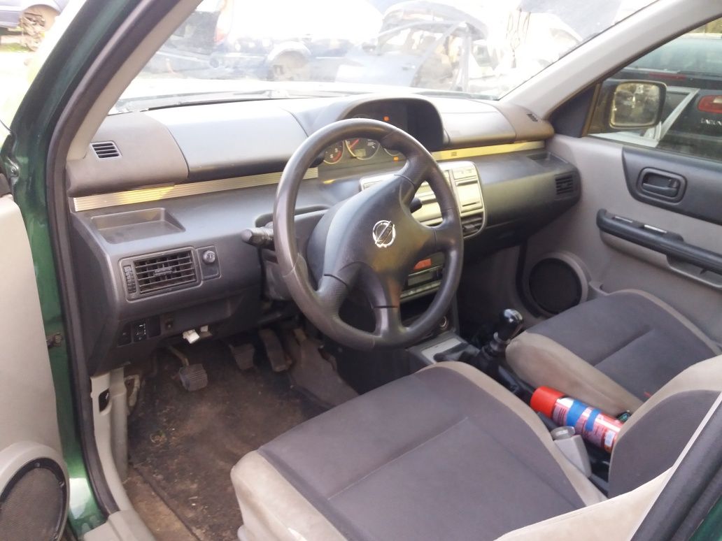 Разборка запчасти шрот Nissan x-trail t30 2.2 дизель