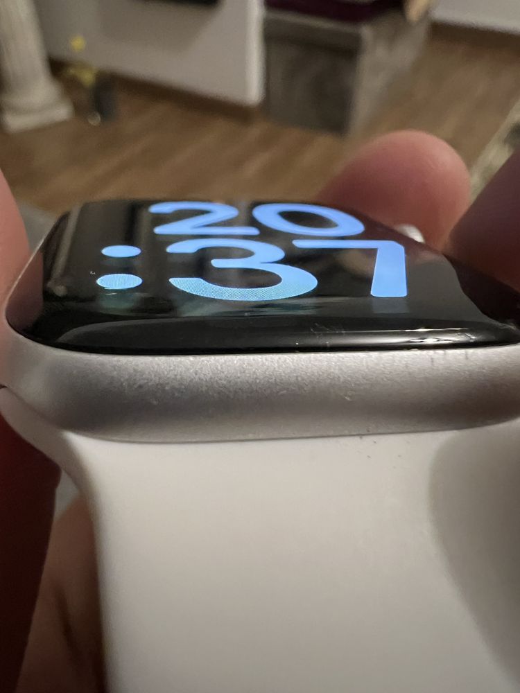 Apple watch se 2020