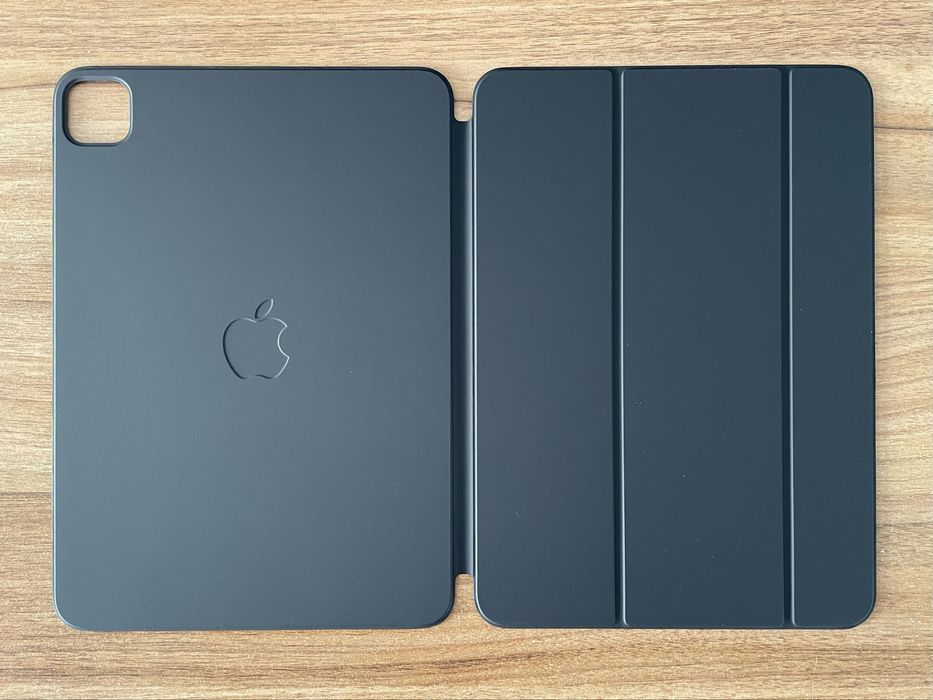 Чохол Smart Folio for iPad Pro 11-inch (M4/M5) - Black (Оригінал)