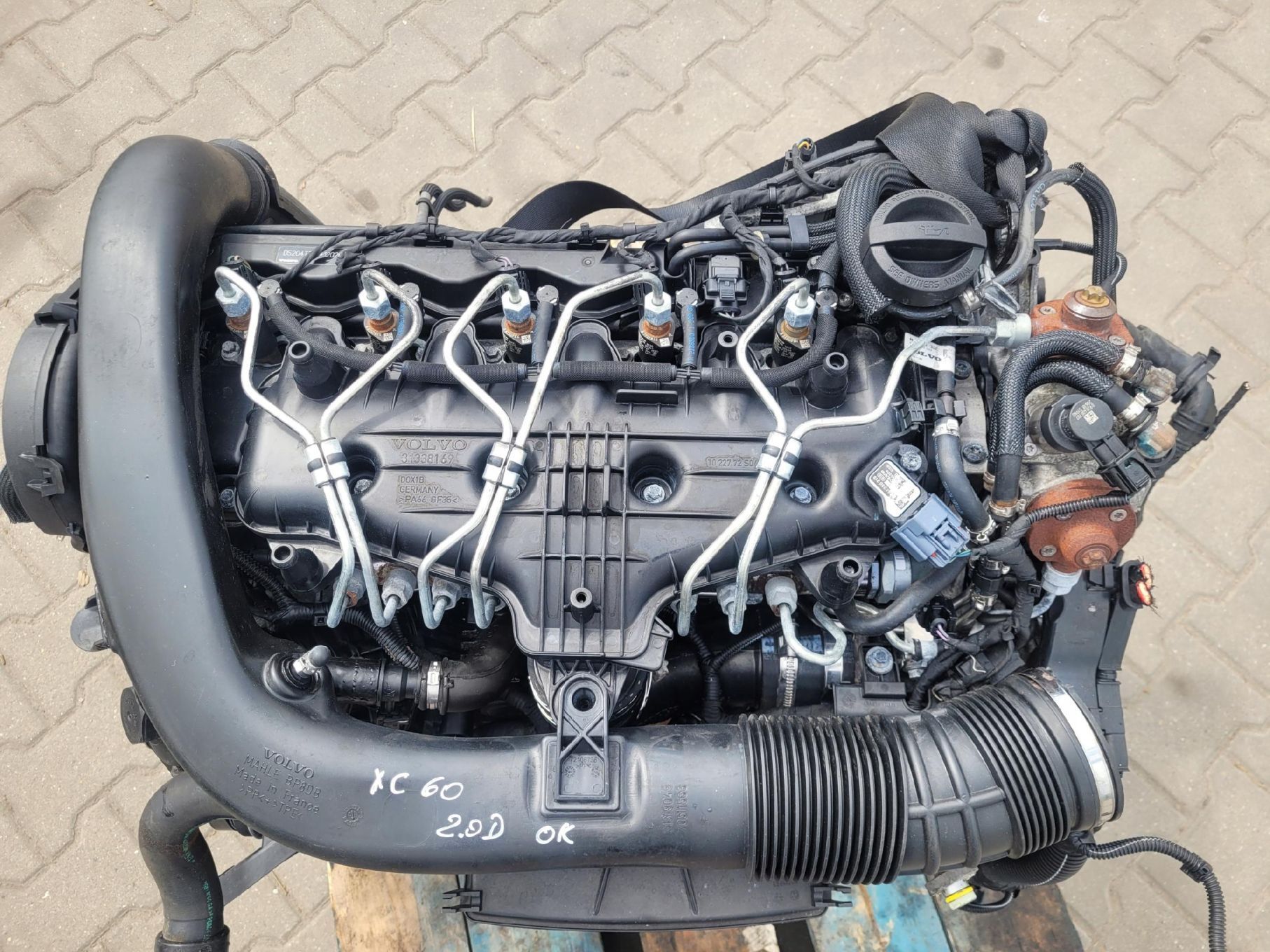 SILNIK 2.0 DIESEL D5204T7 VOLVO S80 XC60 V70 III V40 V60 KPL