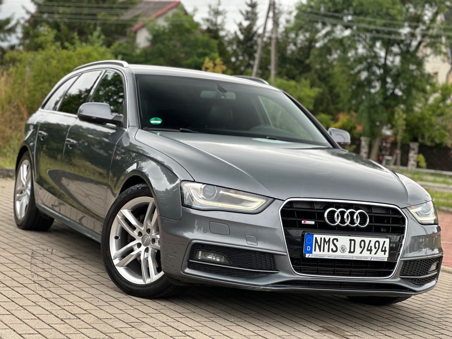 Audi A4 SLine*177Ps*B&O*DaytonaGrey*